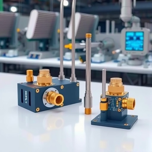 春兴精工与武汉虹信战略合作推动5G业务发展(图1)